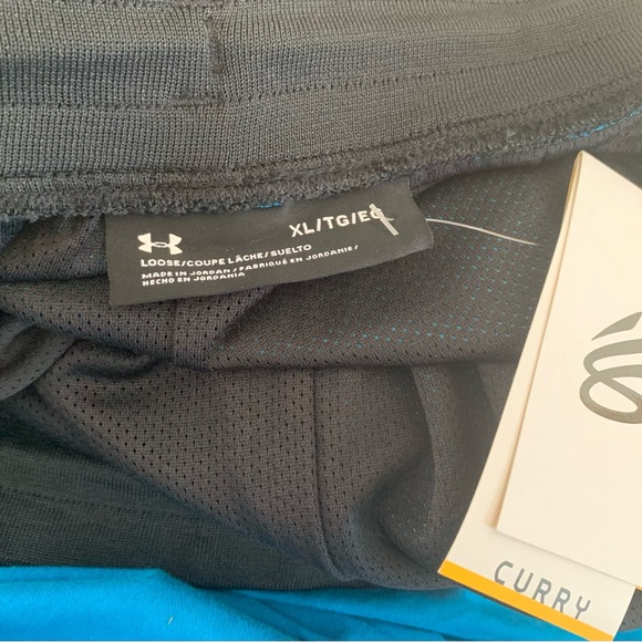 Under Armour Curry Versa Mesh Shorts - Picture 6 of 8